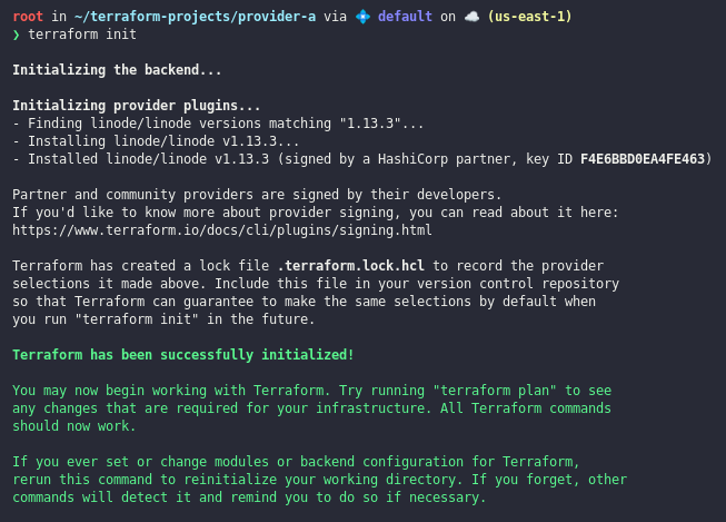 Ejemplo de ejecución del comando terraform init